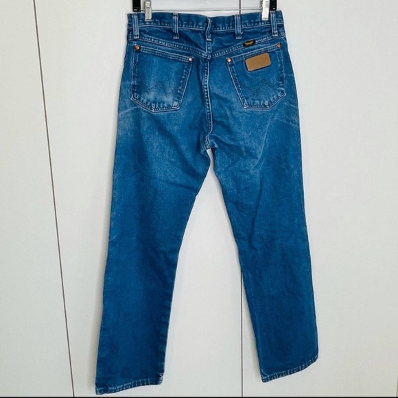 Vintage Wrangler Distressed Jeans - Picture 4 of 9
